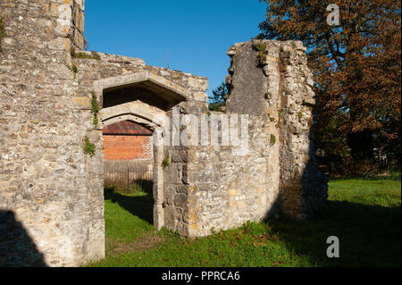 Old St Leonards Church, Sutton Veny, Wiltshire, Uk Stock Photo