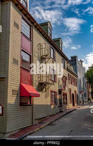 The exterior of The America's cup Inn ,Thames St ,Newport Rhode Island USA Stock Photo