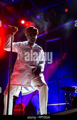 Toronto, CANADA. 27th Sep, 2018. Singer Leon Bridges performs in concert at RBC Echo Beach. Toronto, CANADA. Stock Photo