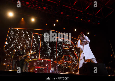 Toronto, CANADA. 27th Sep, 2018. Singer Leon Bridges performs in concert at RBC Echo Beach. Toronto, CANADA. Stock Photo