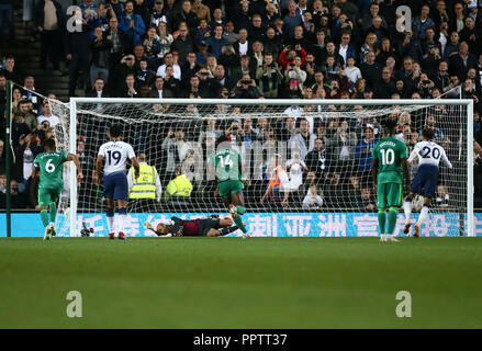Dele Alli of Tottenham Hotspur scores his sides penalty during the Carabao Cup Third Round match between Tottenham Hotspur and Watford at Stadium mk on September 26th 2018 in Milton Keynes, England. (Photo by Leila Coker/phcimages.com) Stock Photo