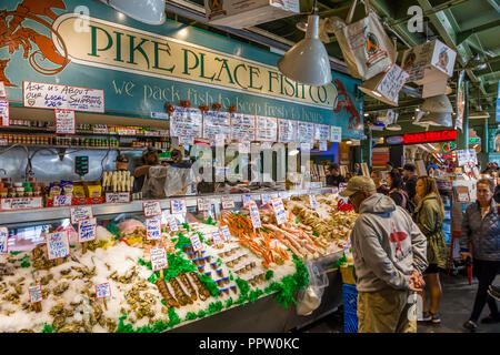 Fish stall in Pike Place market, Seattle Stock Photo - Alamy