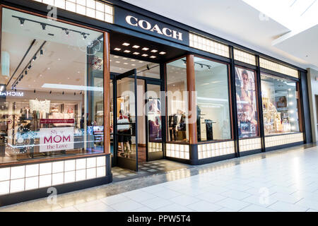 Miami Florida,Kendall,Dadeland mall,Coach,front entrance,handbags leather goods fashion,FL180527036 Stock Photo