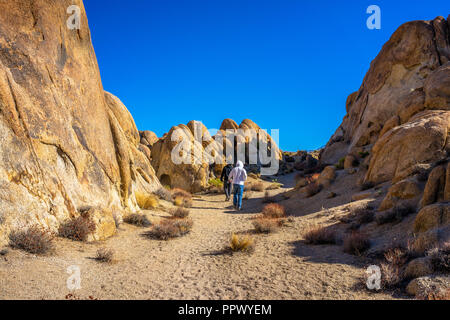 Rock formations of Alabama Hills, Owen's Valley, California Stock Photo ...