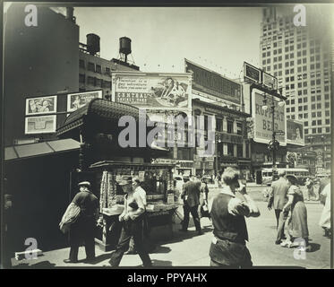 Union Square, Manhattan; Berenice Abbott, American, 1898 - 1991, July 16, 1936; Gelatin silver print; 19.7 x 24.8 cm Stock Photo