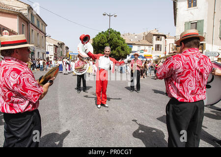 Saint Gilles ,Camargue-France 2016 Traditional festival every year in August, with costume parades,ancient carriages hauled by horses and performances Stock Photo