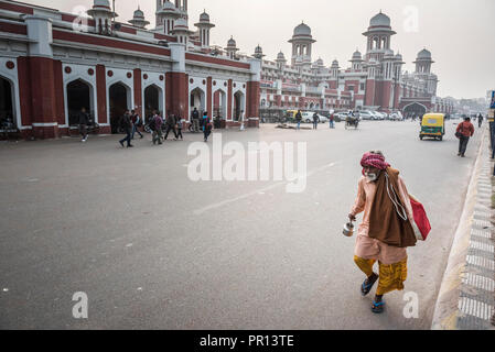 Lucknow train station, Uttar Pradesh, India, Asia Stock Photo