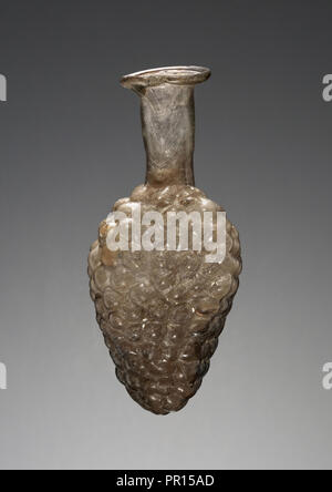 Grape Flask; Eastern Mediterranean; about 2nd - 3rd century; Glass; 13.7 cm, 5 3,8 in Stock Photo