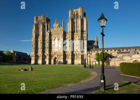 West Front, Wells Cathedral, Wells, Somerset, England, United Kingdom, Europe Stock Photo