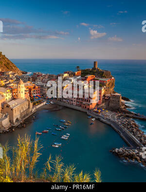 Evening view over Vernazza - one of the Cinque Terre, Liguria, Italy Stock Photo