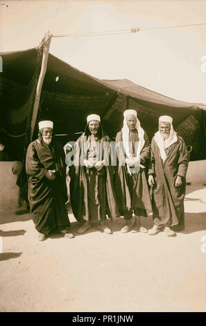 El-Azrak & Wadi Sirhan in the Arabian desert. Druse [i.e., Druze] political refugees from Jebel Druse (The Hauran). Druse Stock Photo