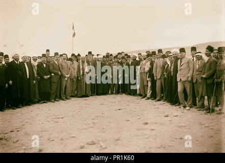 Pan-Islamic conference. Gathers at Shunet Nimrin, Transjordan. Group of delegates. 1931, Jordan Stock Photo