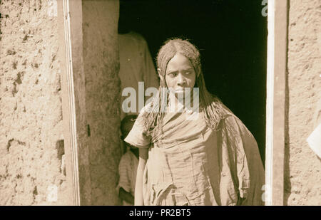 Sudan. Khartoum. Near Shambat. Sudanese girl. 1936, Sudan, Shambat Stock Photo