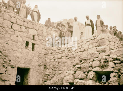 Halhul village at kilometer 30 on Hebron road Villagers on roof of semi subterranean houses. 1940, West Bank, Ḥalḥūl, Middle Stock Photo