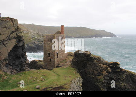 Bottalack tin mines on the Cornish coast, UK Stock Photo