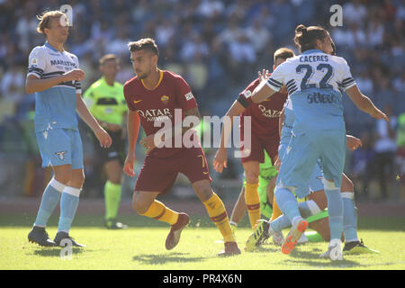 Rome, Italy. 28th September 2018. 29/09/2018 Stadio Olimpico, Rome, Italy. SERIE A: LORENZO PELLEGRINI SCORE THE GOL in  the ITALIAN SERIE A match between A.S. ROMA V S.S. LAZIO at Stadio Olimpico in Rome. Credit: marco iacobucci/Alamy Live News Stock Photo