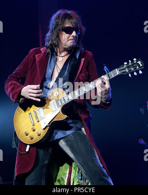 richie-sambora-of-bon-jovi-