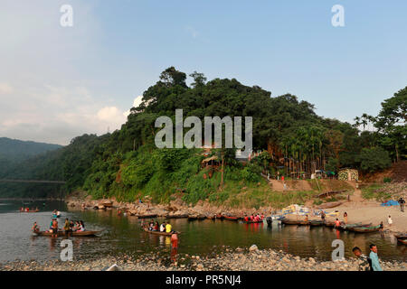 Sylhet, Bangladesh - September 23, 2018: Jaflong is a hill station and popular tourist destination in the Division of Sylhet, Bangladesh. It is locate Stock Photo