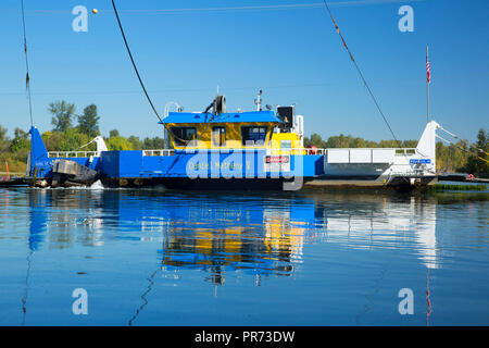 Ferry, Willamette Mission State Park, Oregon Stock Photo