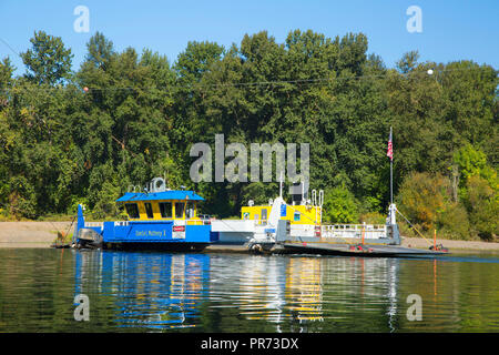 Ferry, Willamette Mission State Park, Oregon Stock Photo