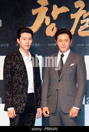 Jang Dong-Gun and Hyun Bin, Sep 28, 2018 : Cast members and South Korean actors Jang Dong-Gun (R) and Hyun Bin pose together during a press conference for their new South Korean historical action zombie movie, Rampant in Seoul, South Korea. Credit: Lee Jae-Won/AFLO/Alamy Live News Stock Photo