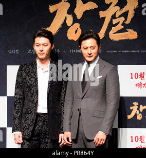 Jang Dong-Gun and Hyun Bin, Sep 28, 2018 : Cast members and South Korean actors Jang Dong-Gun (R) and Hyun Bin pose together during a press conference for their new South Korean historical action zombie movie, Rampant in Seoul, South Korea. Credit: Lee Jae-Won/AFLO/Alamy Live News Stock Photo