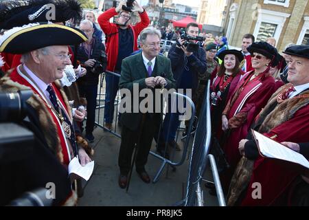 ALAN TITCHMARSH DRIVES THE SHEEP OVER LONDON BRIDGE 2018 Stock Photo