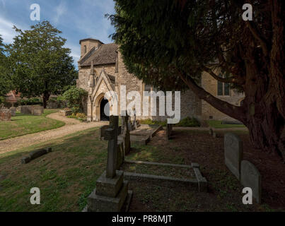 St. Nicholas' church, Fyfield, Oxfordshire, UK Stock Photo