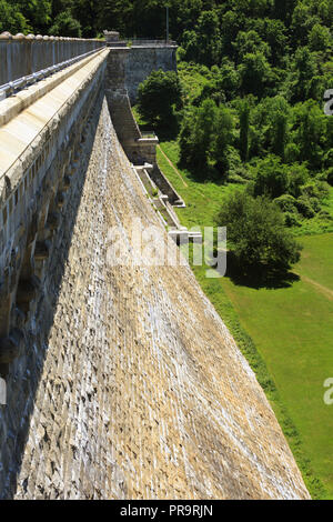 New Croton Dam, also known as Cornell Dam, is part of the New York City water supply system Stock Photo