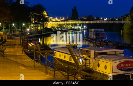 Queens Park Bridge, Chester viewed from the Groves, on the River Dee, built in 1923. Image taken in September 2018. Stock Photo