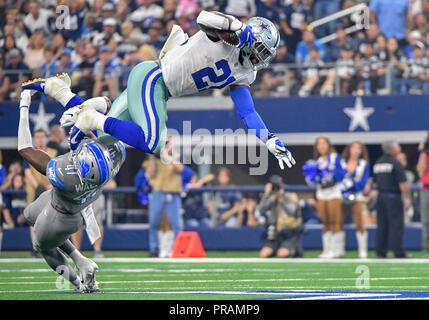 Dallas Cowboys Ezekiel Elliott hurdles the Philadelphia Eagles Rodney  McLeod for a short gain during the first half at AT&T Stadium in Arlington,  Texas on October 30, 2016. Photo by Ian Halperin/UPI