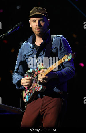 Tottenham Hotspur on X: And here's… Jonny Buckland of @Coldplay at the New  York Red Bulls match with our new kit!  / X