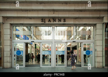 St Ann's shopping centre in Harrow town centre Stock Photo