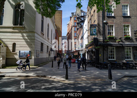 The Queens Larder Pub, Cosmo Place, Bloomsbury, London, UK Stock Photo