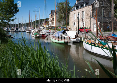 A picturesque inlet of the river, La Vilaine, which passes La Roche-Bernard, located in the Morbihan department of Brittany in north-western France Stock Photo