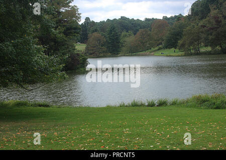 Abbott Lake in Virginia's Blue Ridge Mountains, USA Stock Photo