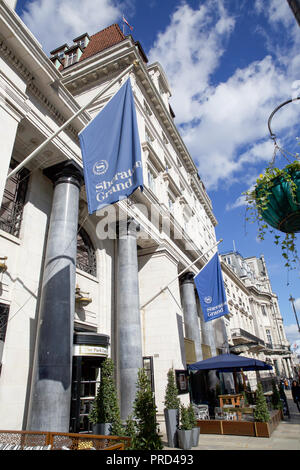 Sheraton Grand London Park Lane Hotel Stock Photo