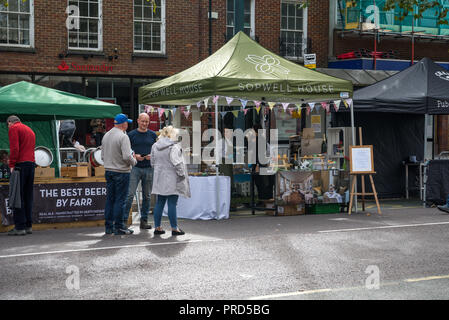 Sunday food market in Market Place, St. Albans, Hertfordshire, England, UK Stock Photo