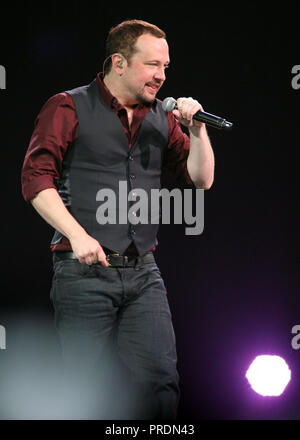 Justin Jeffre with 98 Degrees performs in concert at the BB & T Center in  Sunrise, Florida on June 22, 2013 Stock Photo - Alamy