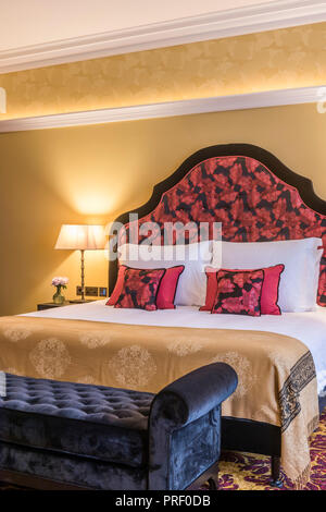 Hotel bedroom Stock Photo