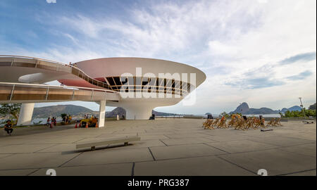 Niteroi Contemporary Art Museum (MAC) - Niteroi, Rio de Janeiro, Brazil Stock Photo