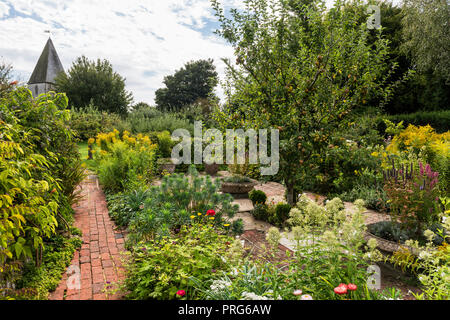 Brick patio and path in garden, once home to Virgina Wolfe Stock Photo