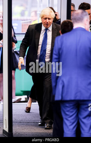 Birmingham, UK . 2nd October, 2018. Boris Johnson MP arrives through security on foot at the Conservative Party Conference on Tuesday 2 October 2018 held at ICC Birmingham , Birmingham . Pictured: Boris Johnson. Picture by Julie Edwards. Credit: Julie Edwards/Alamy Live News Stock Photo