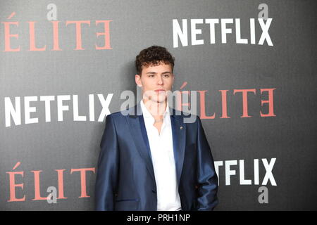 Madrid, Spain. 2nd Oct 2018. Actor, ARON PIPER. Premiere of the ƒlite series, which premieres Netflix -it is its second Spanish original series- this Friday, October 5, was directed by Ram—n Salazar and Dani de la Orden on Oct 2, 2018 in Madrid, Spain Credit: Jesús Hellin/Alamy Live News Stock Photo