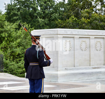 Arlington, Virigina, USA - September 15, 2018: Guard at the tomb of the unknown soldier in Arlington National Cemetery Stock Photo