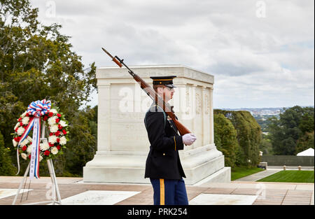 Arlington, Virigina, USA - September 15, 2018: Guard at the tomb of the unknown soldier in Arlington National Cemetery Stock Photo