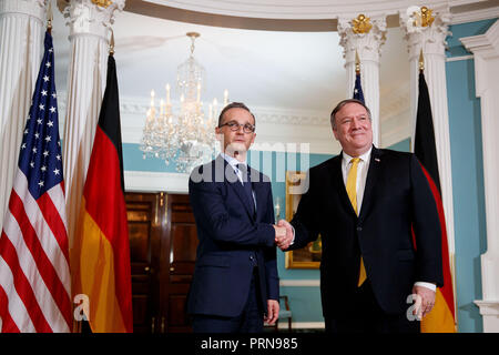 Washington, USA. 3rd Oct, 2018. U.S. Secretary of State Mike Pompeo (R) meets with German Foreign Minister Heiko Maas at the U.S. Department of State in Washington, DC, the United States, on Oct. 3, 2018. Credit: Ting Shen/Xinhua/Alamy Live News Stock Photo
