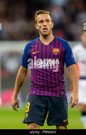 Wembley Stadium, London, UK. 3rd Oct 2018. Arthur of Barcelona during the UEFA Champions League Group Stage match between Tottenham Hotspur and Barcelona at Wembley Stadium, London, England on 3 October 2018.  Editorial use only, license required for commercial use. No use in betting, games or a single club/league/player publications. Credit: UK Sports Pics Ltd/Alamy Live News