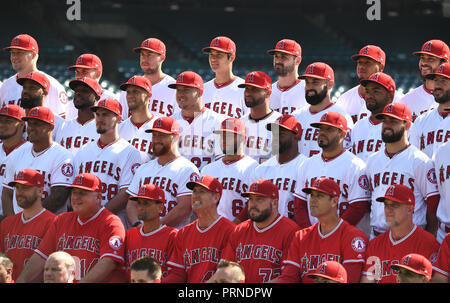 Los Angeles Angels players including Shohei Ohtani pose for the team photo  before the Major League Baseball game at Angel Stadium in Anaheim,  California, United States, August 28, 2018. Credit: AFLO/Alamy Live