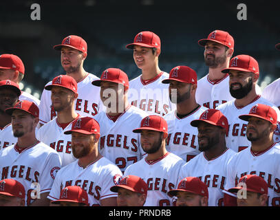 Los Angeles Angels players including Shohei Ohtani pose for the team photo  before the Major League